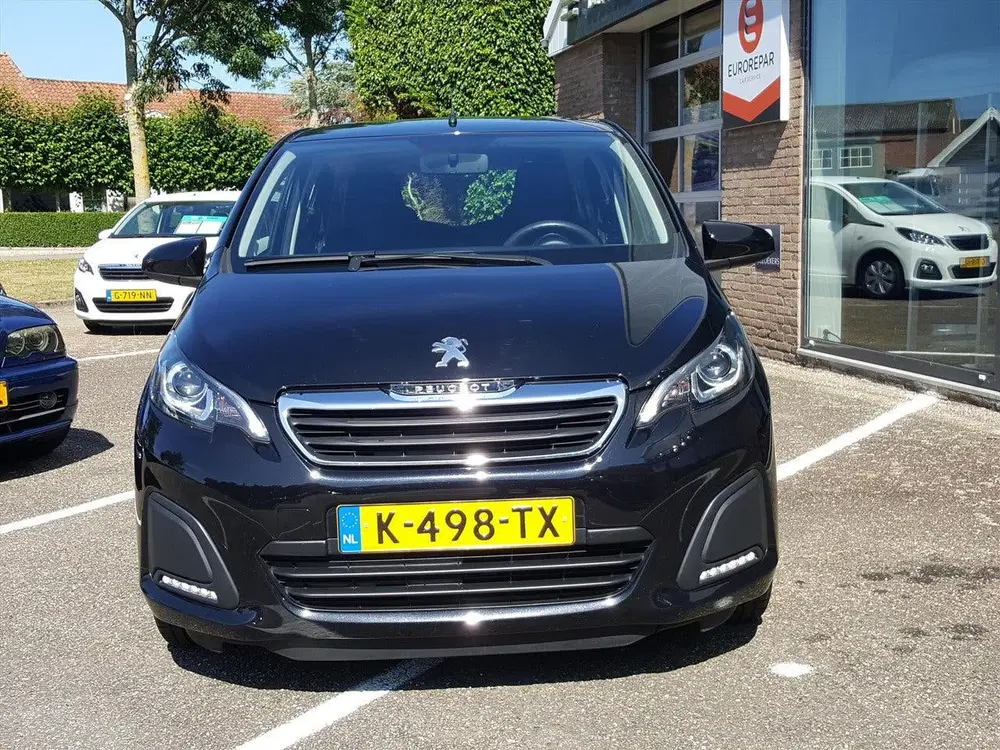 Peugeot 108 1.0 e-VTi 72pk 5D Active AIRCO uit 2021, foto 9