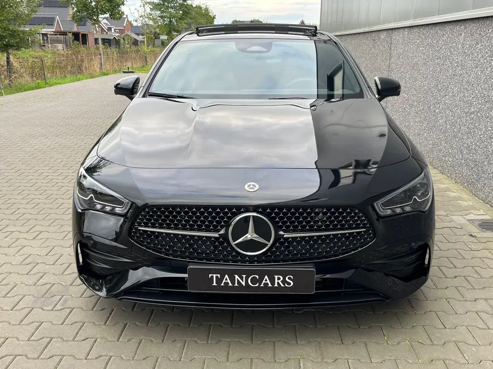 Mercedes-Benz CLA 200 AMG uit 2024, foto 9