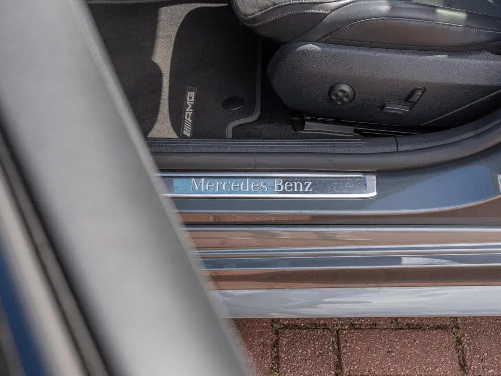 Mercedes-Benz C-Klasse 300 AMG Line uit 2021, foto 14