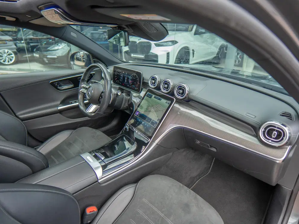 Mercedes-Benz C-Klasse 300 AMG Line uit 2021, foto 5