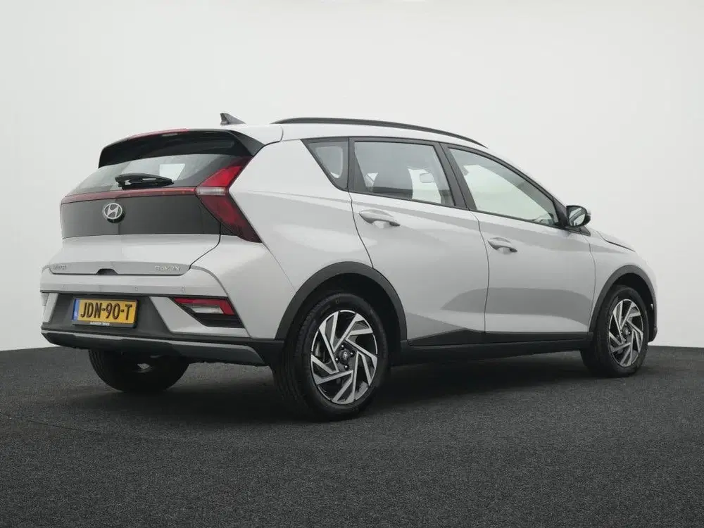 Hyundai BAYON 1.0 T-GDI Comfort Automaat uit 2025, foto 2