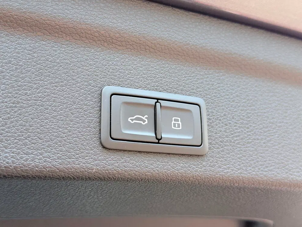 Audi Q3 35 TFSI S Edition Competition Pano uit 2024, foto 11