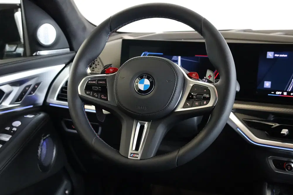 BMW XM 50e uit 2026, foto 11
