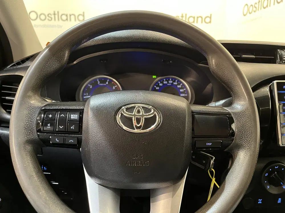 Toyota Hilux 2.4 D-4D Double Cab 150 PK 4X4 uit 2021, foto 15