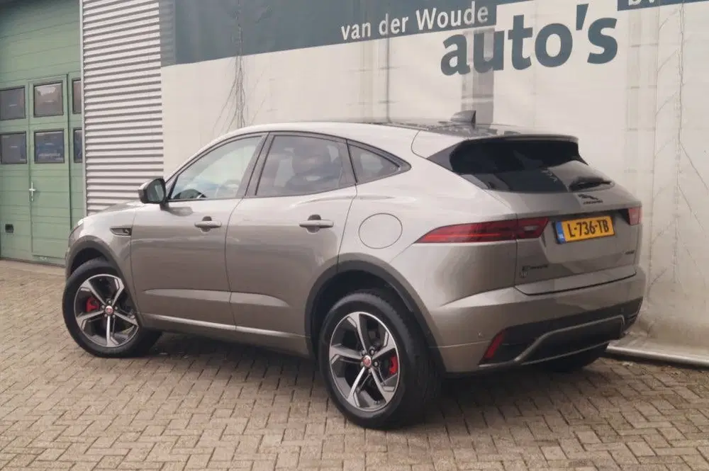 Jaguar E-Pace 1.5 P300e AWD R-Dynamic HSE -LEER-PANO-CAM uit 2021, foto 6