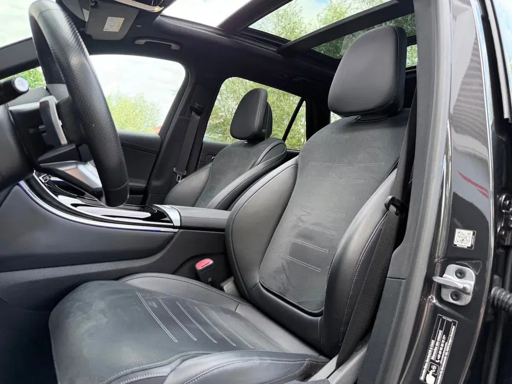 Mercedes-Benz GLC 400e 4MATIC AMG Pano uit 2023, foto 11