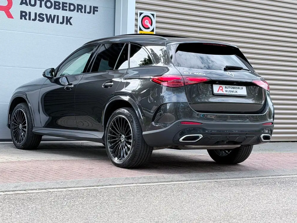 Mercedes-Benz GLC 400e 4MATIC AMG Pano uit 2023, foto 7