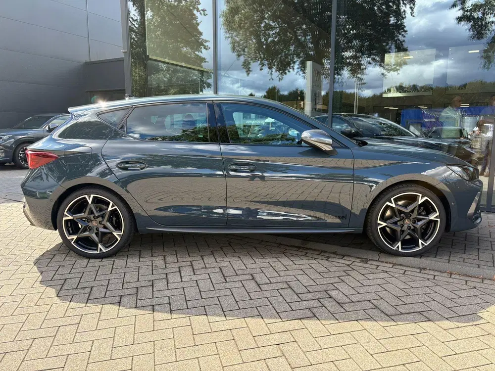Cupra Leon 1.5 TSI e-Hybrid VZ Performance 272PK uit 2025, foto 5