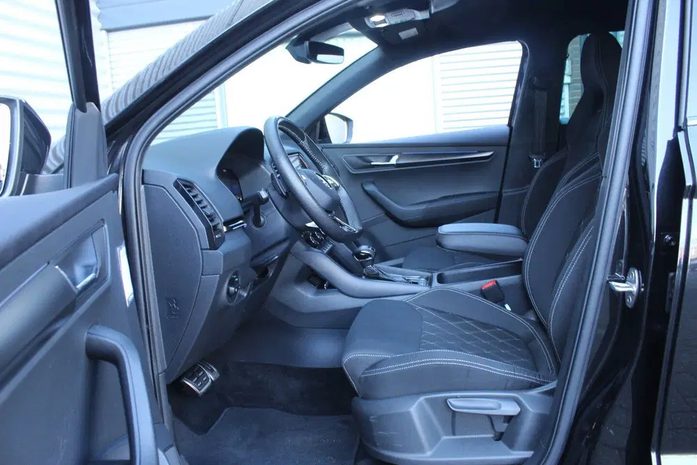 Skoda Karoq 1.5 TSI 150pk Sportline Business DSG7 NL-A uit 2023, foto 7