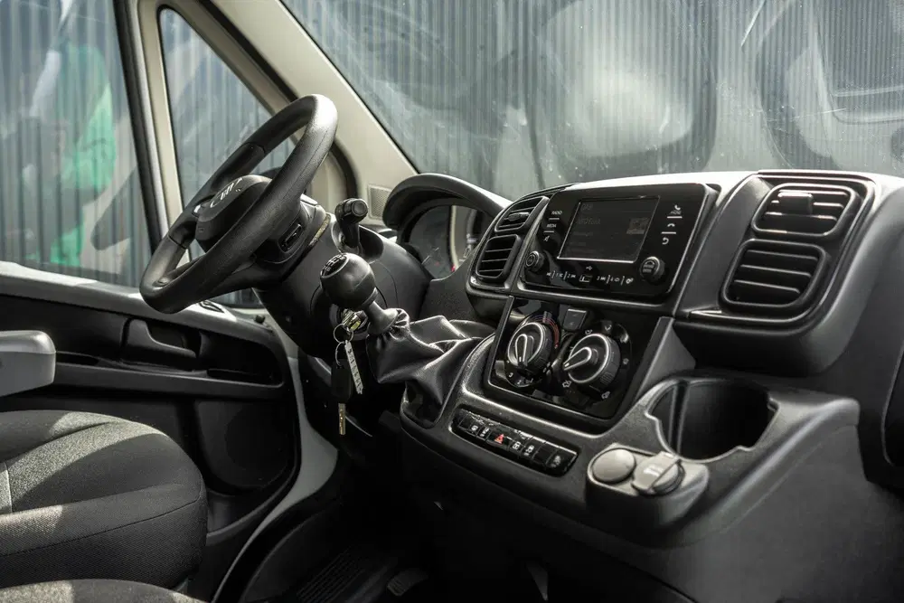 Citroën Jumper *2.2 BlueHDi L4H3 uit 2024, foto 2