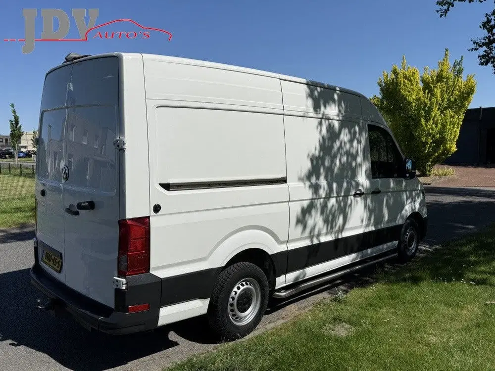Volkswagen Crafter 35 2.0 TDI L3H3DCCo EURO 6 vanaf €355 p uit 2020, foto 4