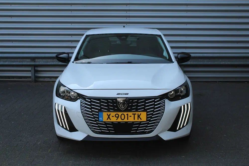 Peugeot 208 1.2 PureTech 101pk Allure NL-Auto NAP uit 2024, foto 2