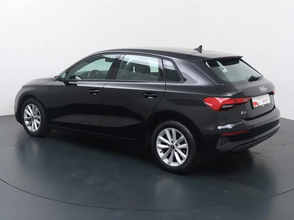 Audi A3 30 TFSI Pro Line uit 2022, foto 5