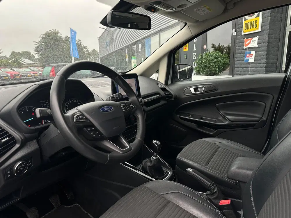Ford EcoSport 1.0 Titanium uit 2019, foto 2