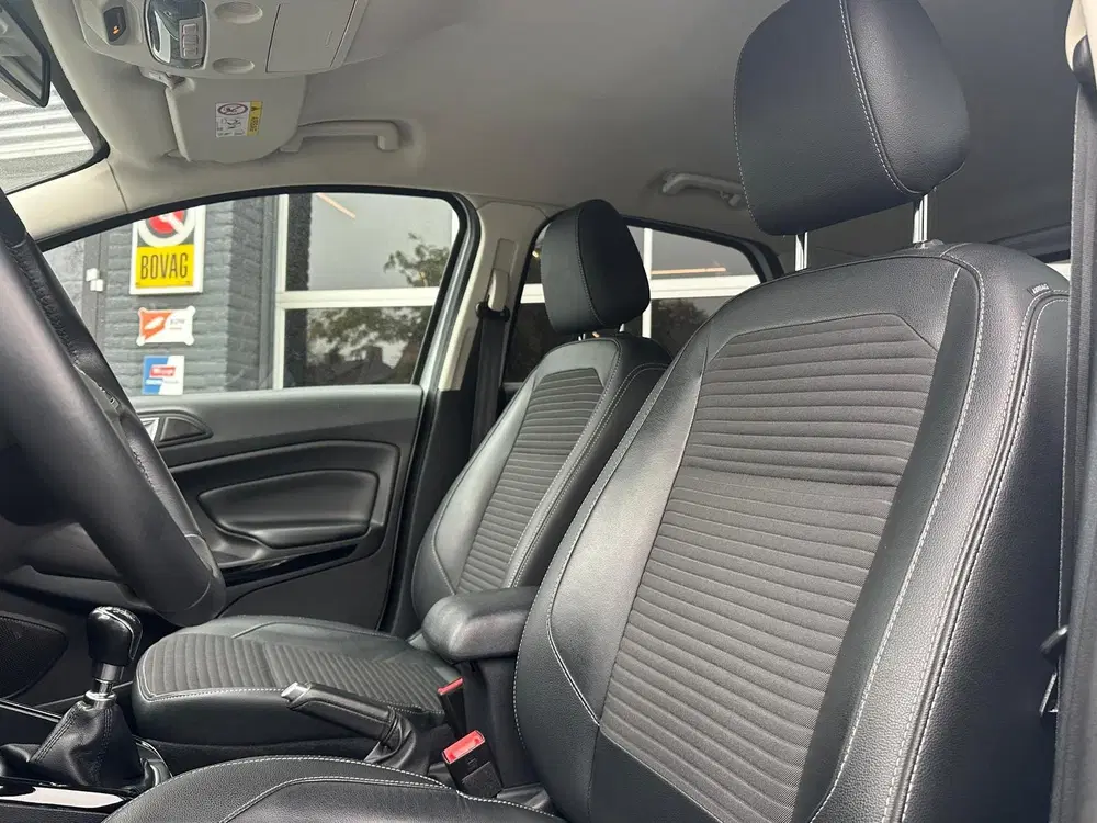 Ford EcoSport 1.0 Titanium uit 2019, foto 6