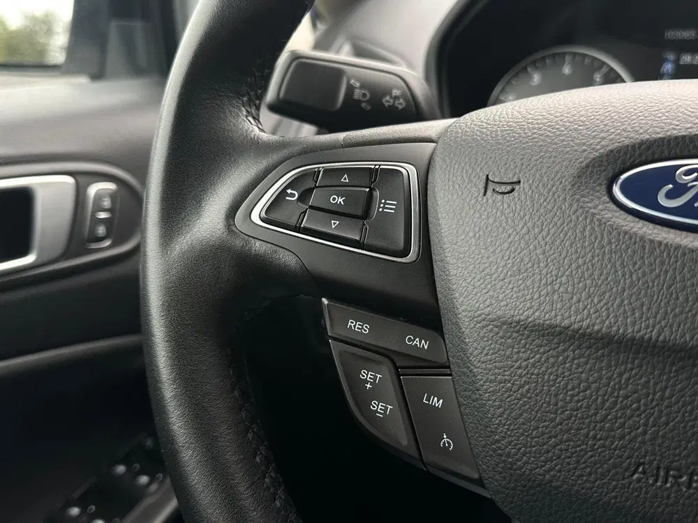 Ford EcoSport 1.0 Titanium uit 2019, foto 8