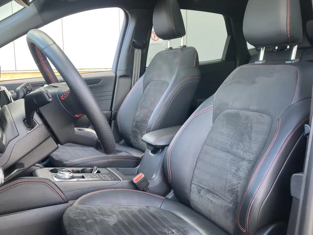 Ford Kuga 2.5 PHEV ST-Line X Elektrisch wegklapbare uit 2022, foto 9