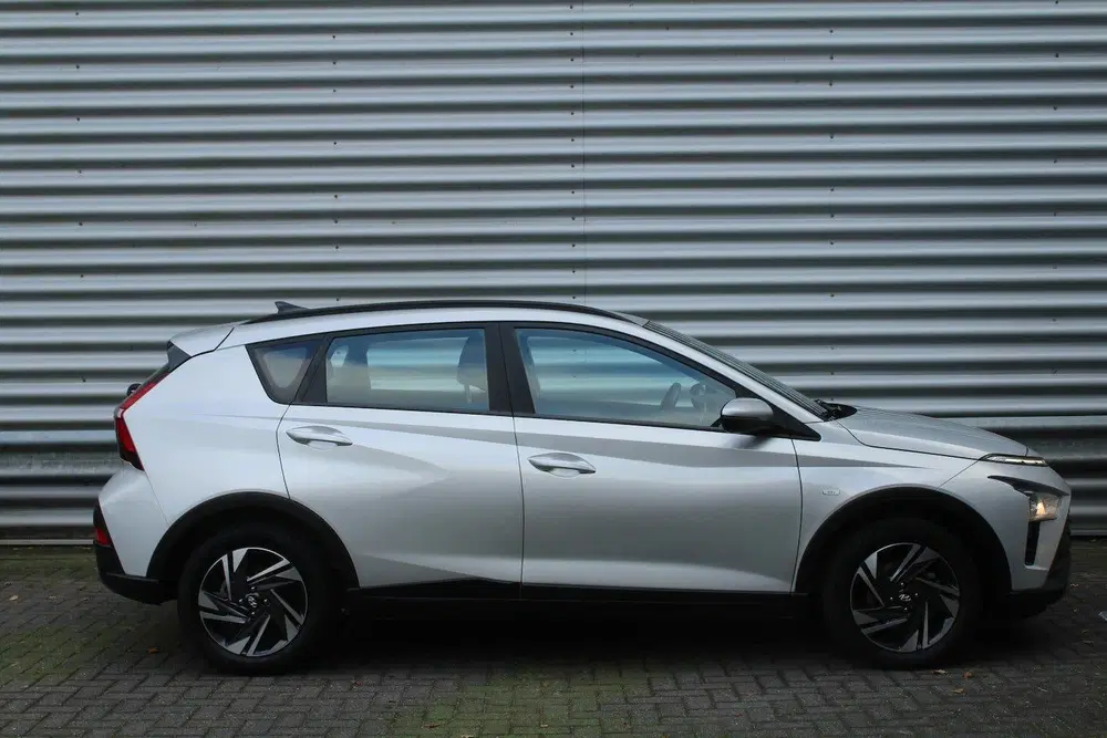 Hyundai BAYON 1.0 T-GDI 101pk Comfort Trekhaak NL-Auto N uit 2022, foto 4