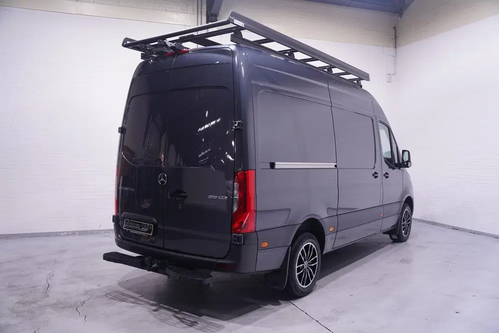 Mercedes-Benz Sprinter 319 CDI 190 pk Aut. L2H2 Navi uit 2023, foto 4