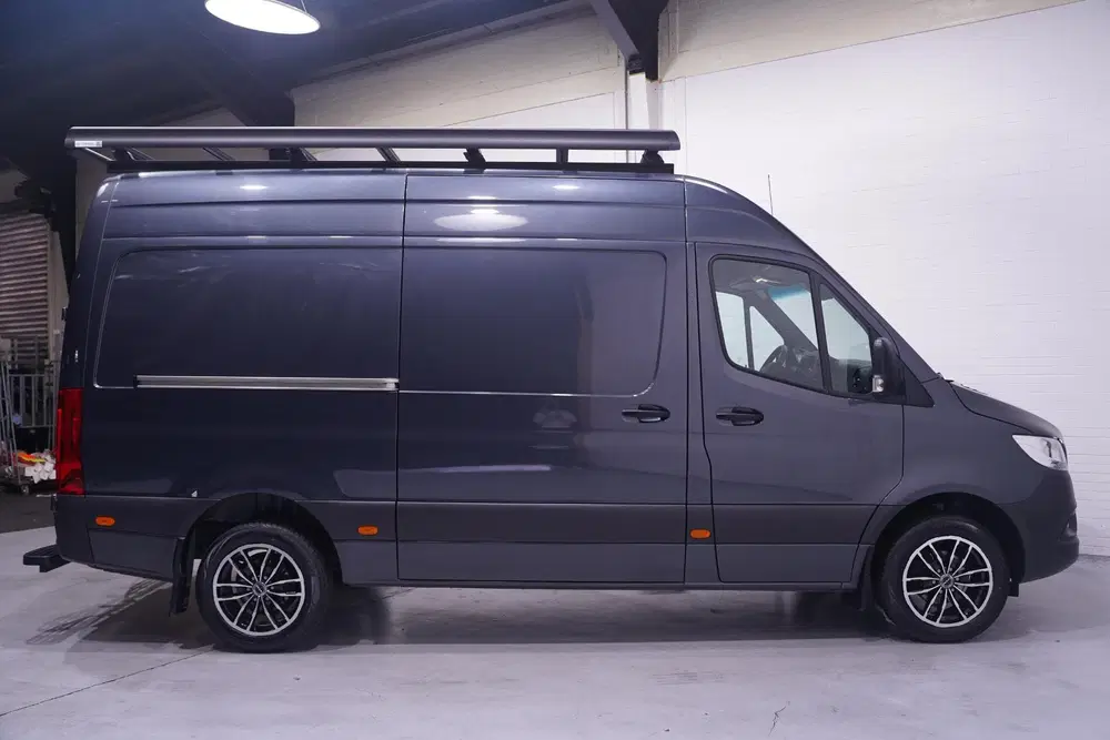 Mercedes-Benz Sprinter 319 CDI 190 pk Aut. L2H2 Navi uit 2023, foto 8