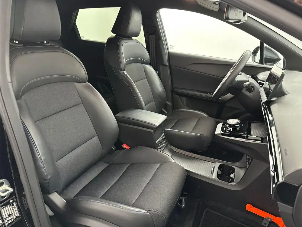 MG MG4 4 Luxury 64 kWh uit 2023, foto 15