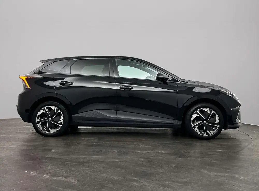 MG MG4 4 Luxury 64 kWh uit 2023, foto 7