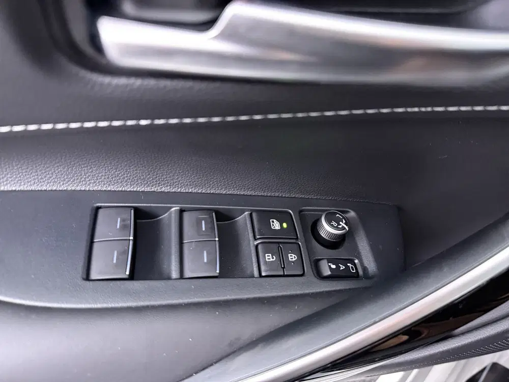 Toyota Corolla Hybrid 180 Executive uit 2026, foto 4