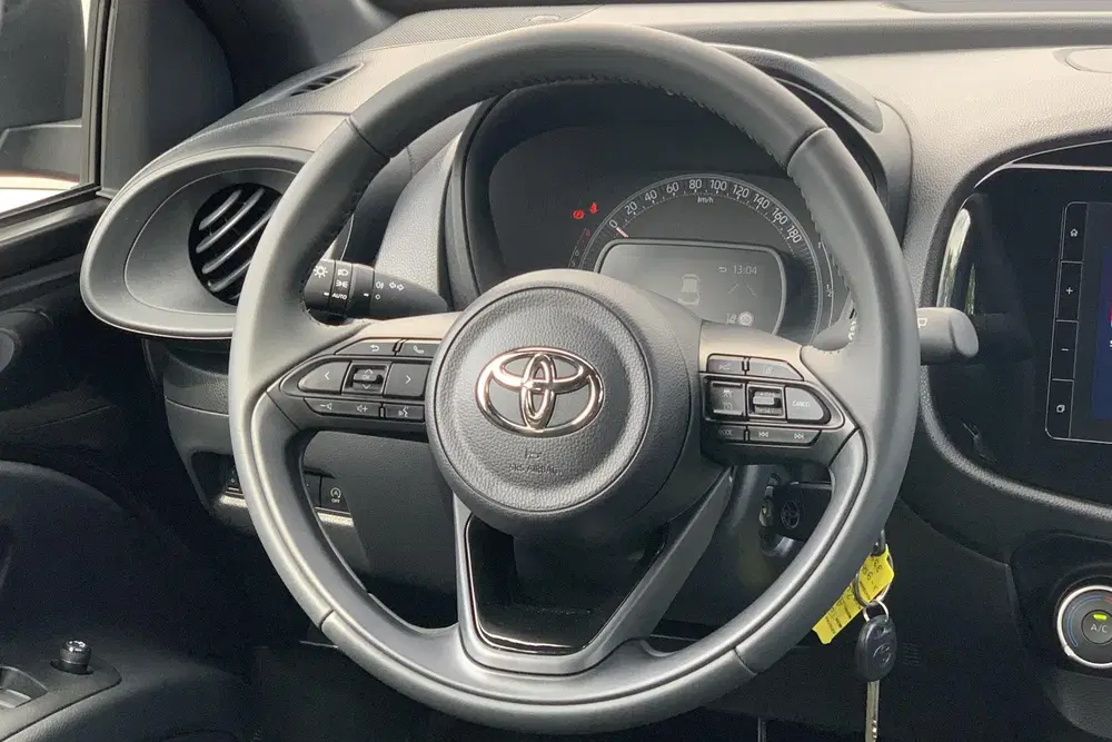 Toyota Aygo X 1.0 VVT-i S-CVT Play uit 2024, foto 11