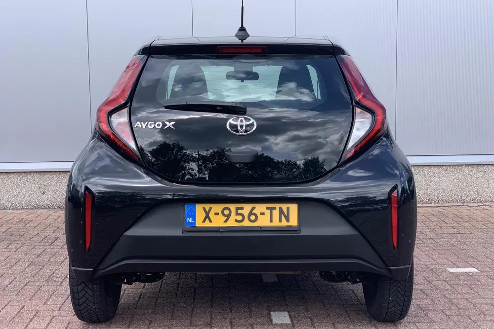 Toyota Aygo X 1.0 VVT-i S-CVT Play uit 2024, foto 5