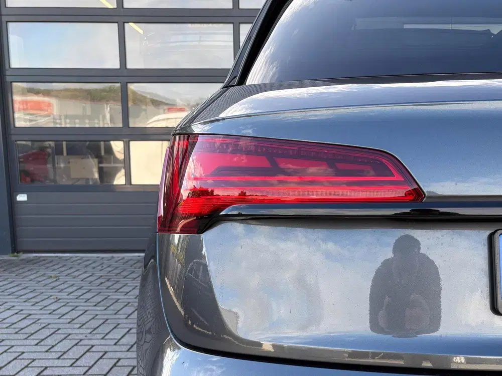 Audi Q5 55 TFSIe 367pk S edition uit 2021, foto 13