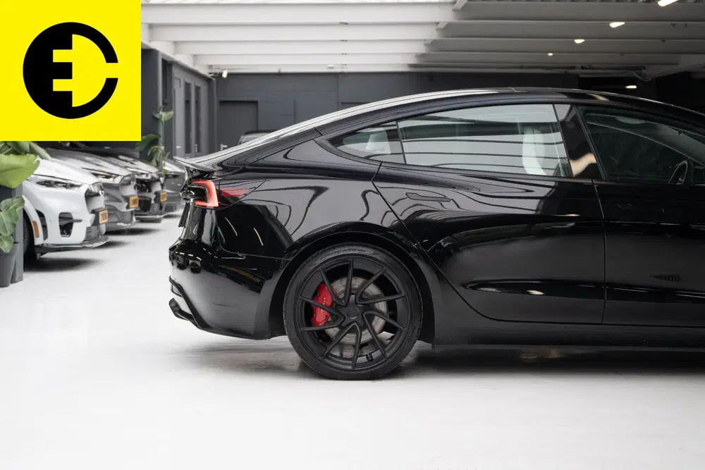 Tesla Model 3 Performance AWD 78 kWh uit 2024, foto 13