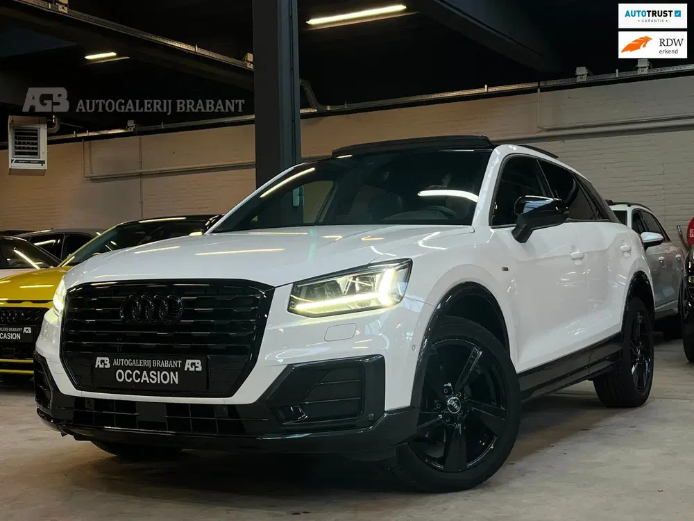 Audi Q2 35 TFSI CoD Sport S Line Edition Pano uit 2019
