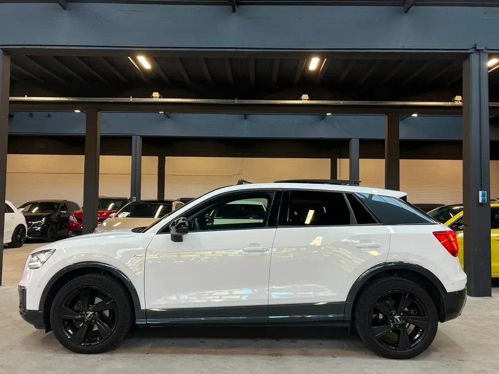 Audi Q2 35 TFSI CoD Sport S Line Edition Pano uit 2019, foto 2