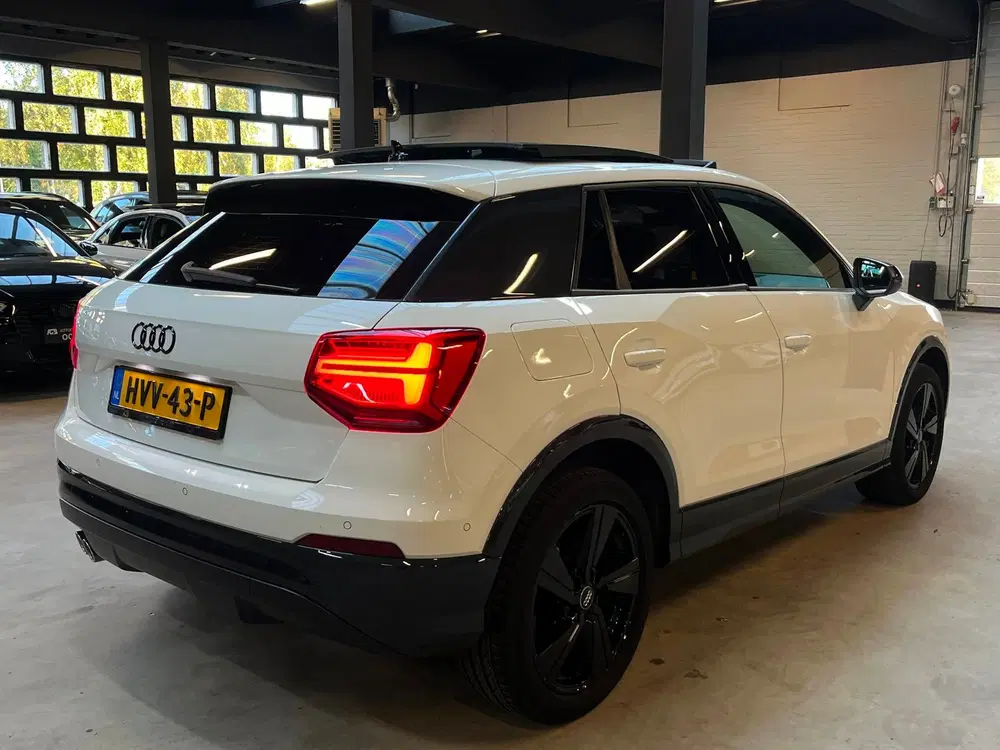 Audi Q2 35 TFSI CoD Sport S Line Edition Pano uit 2019, foto 5