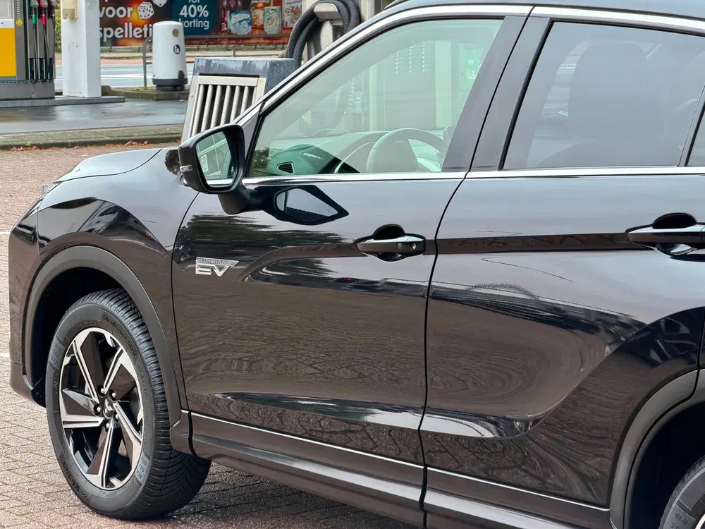 Mitsubishi Eclipse Cross 2.4 PHEV Instyle uit 2025, foto 13