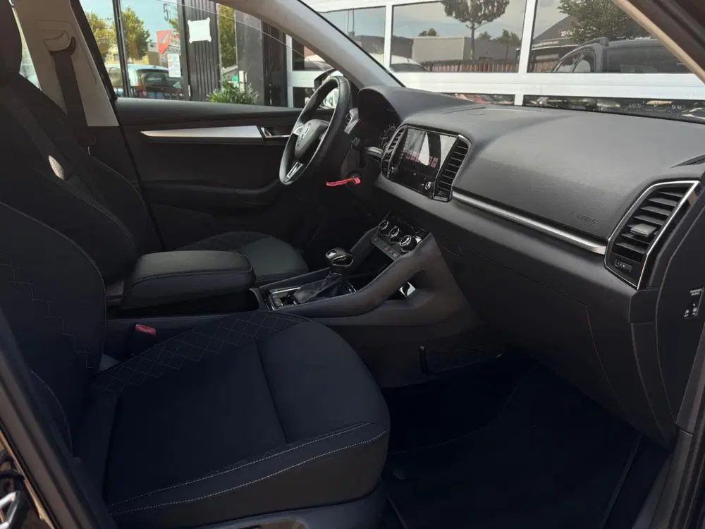 Skoda Karoq 1.5 TSI ACT Ambition Business uit 2019, foto 11