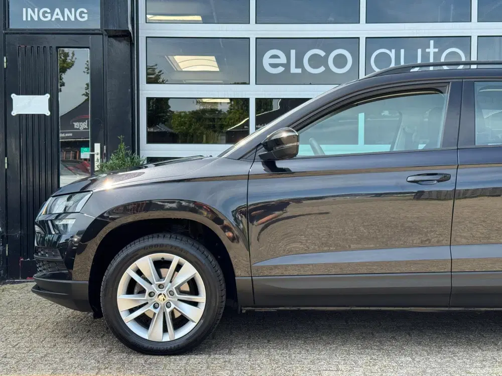 Skoda Karoq 1.5 TSI ACT Ambition Business uit 2019, foto 4