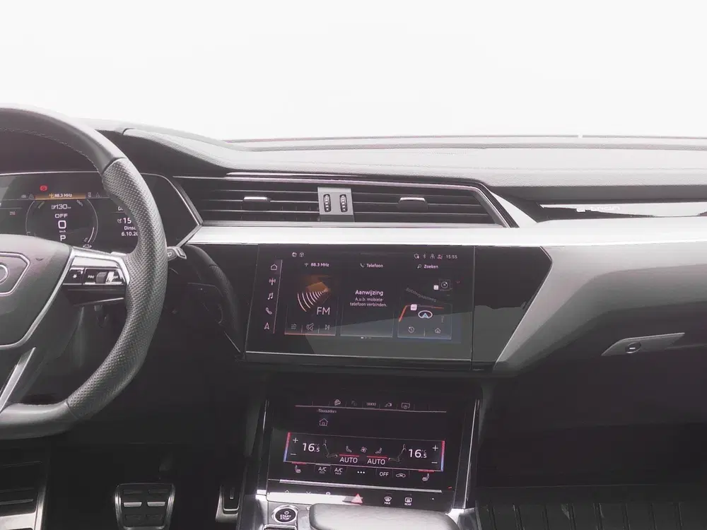 Audi Q8 e-tron 50 quattro S Edition 95 kWh uit 2024, foto 8