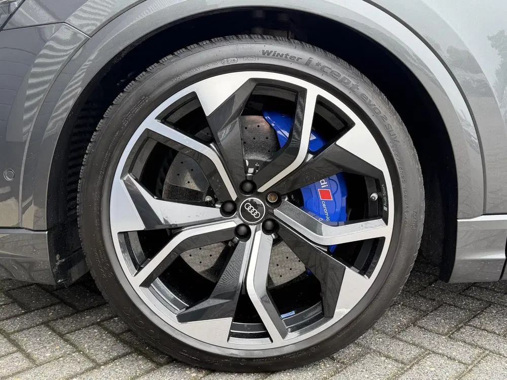 Audi RS Q8 4.0 TFSI RS Q8 quattro uit 2021, foto 9