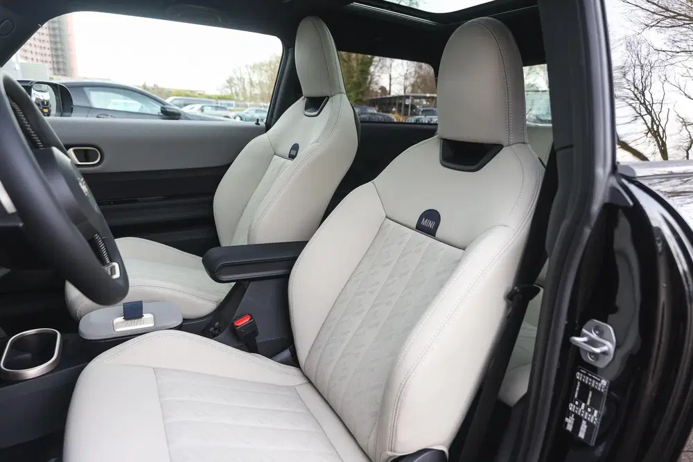 Mini Hatchback Cooper C Automaat uit 2026, foto 10