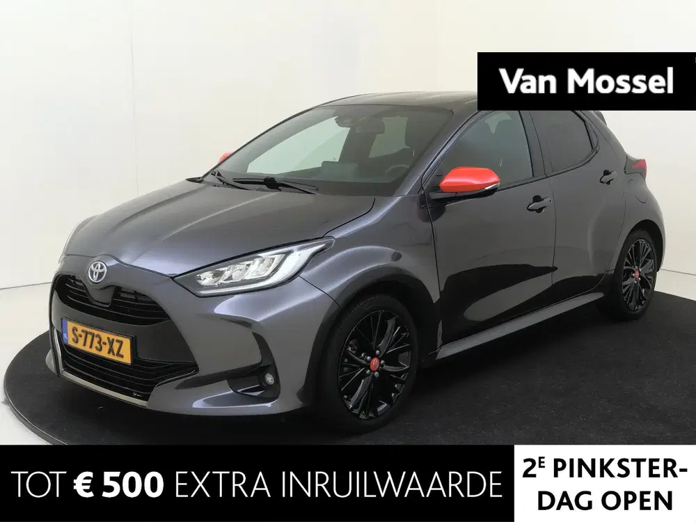 Toyota Yaris 1.5 Hybrid Executive uit 2022