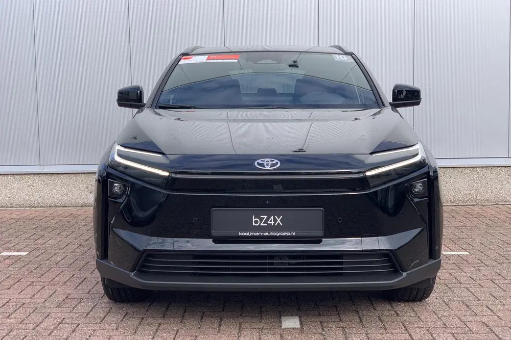 Toyota bZ4X Dynamic 73 kWh uit 2026, foto 3