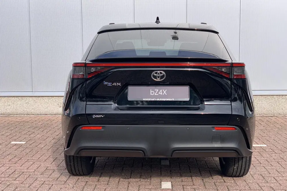 Toyota bZ4X Dynamic 73 kWh uit 2026, foto 5
