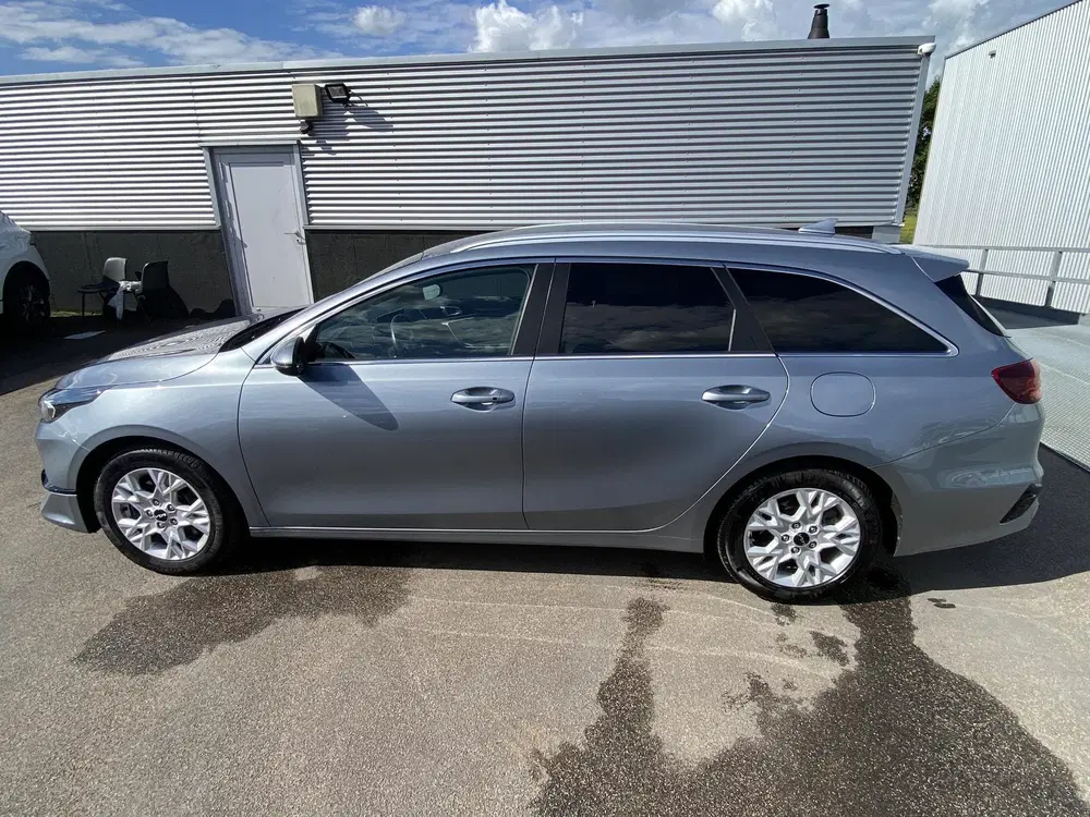 Kia Ceed 1.5 T-GDi MHEV DynamicPlusLine Automaat uit 2022, foto 3