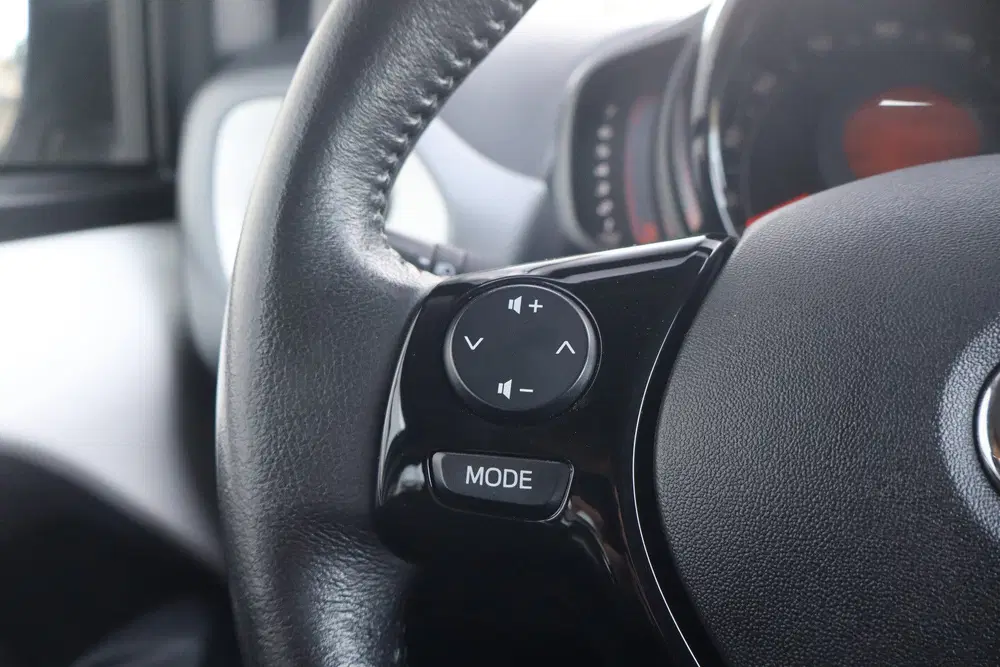 Toyota Aygo 1.0 VVT-i x-play uit 2020, foto 15