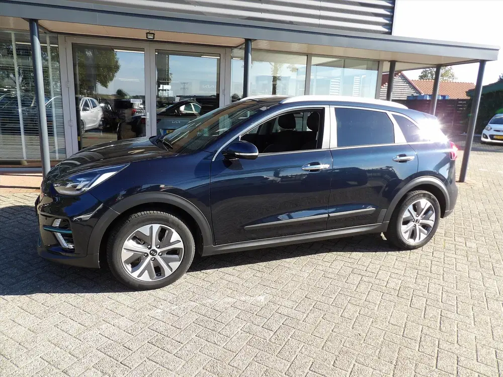 Kia Niro 64kWh 204pk Automaat DynamicPlusLine Org. uit 2021, foto 2