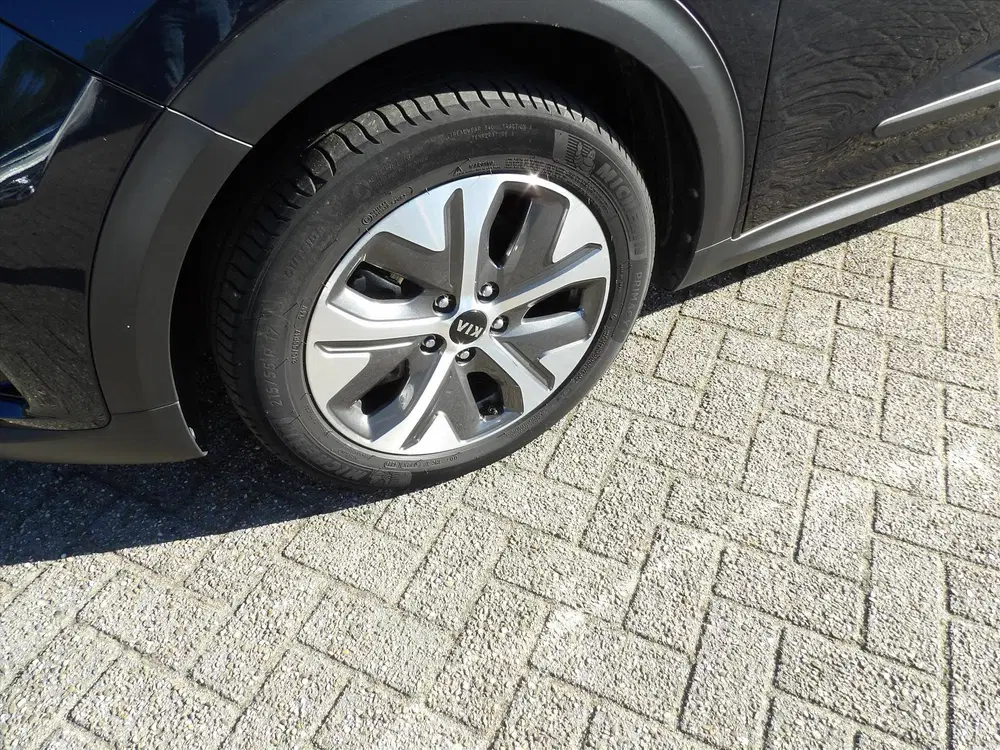 Kia Niro 64kWh 204pk Automaat DynamicPlusLine Org. uit 2021, foto 8