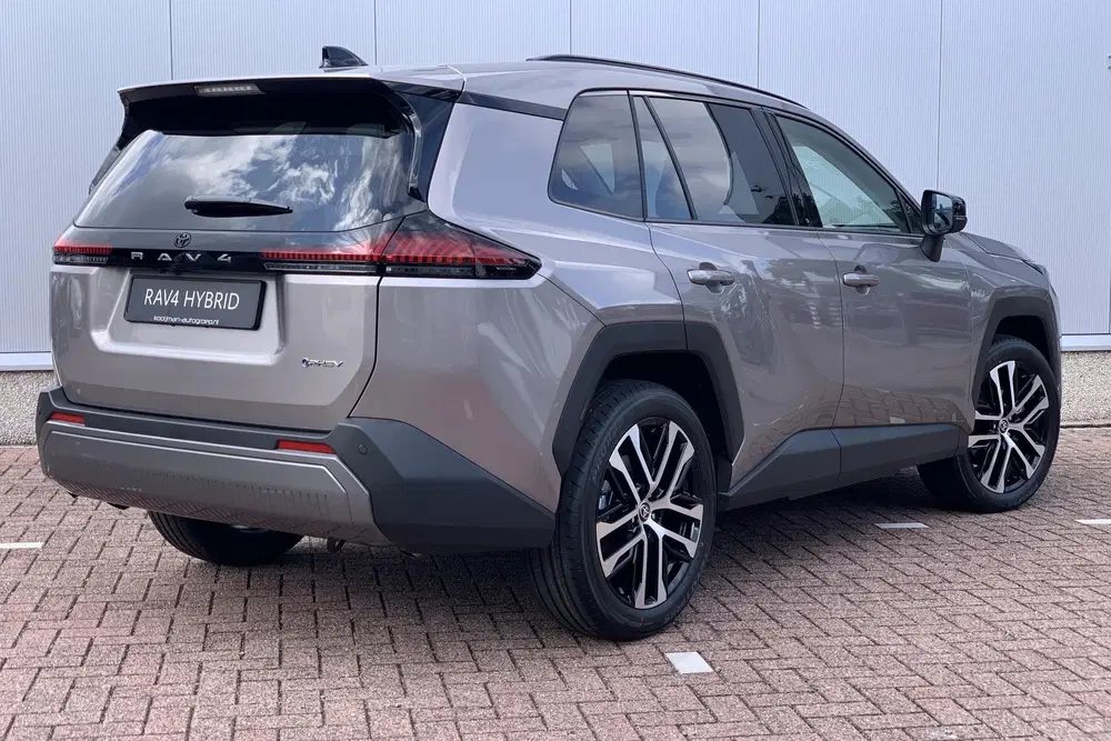 Toyota RAV 4 2.5 Plug-in Hybrid 270 Executive uit 2026, foto 2