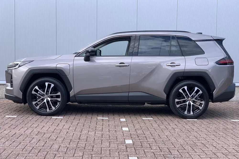 Toyota RAV 4 2.5 Plug-in Hybrid 270 Executive uit 2026, foto 4