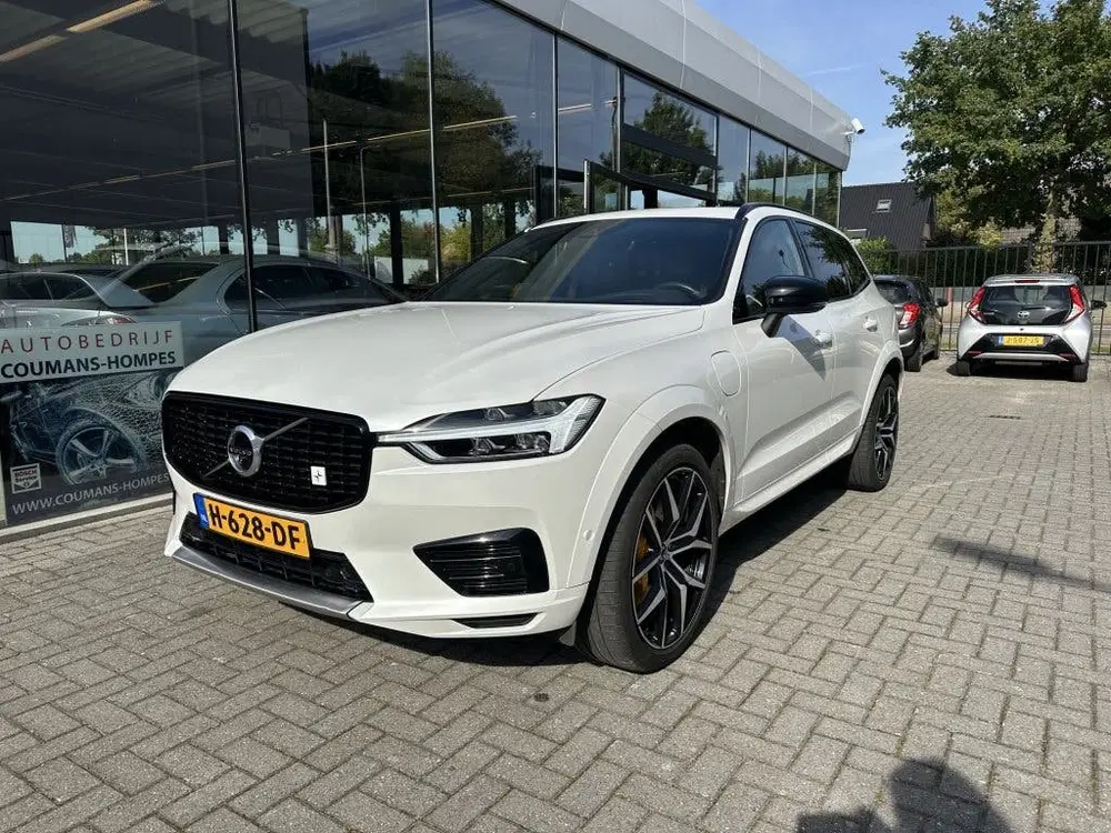 Volvo XC60 T8 Twin Engine 405pk Geartronic AWD Polest uit 2020